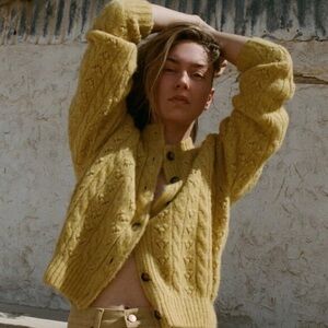 Doen Adler Cardigan in Goldfinch EUC